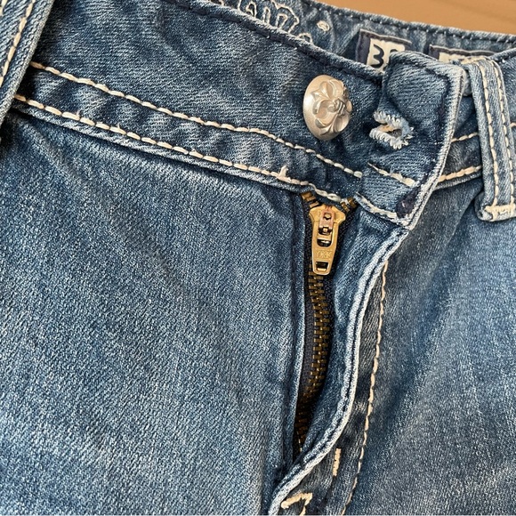 Miss Me Womens Boot Cut Jeans - Size 32 - Picture 7 of 16